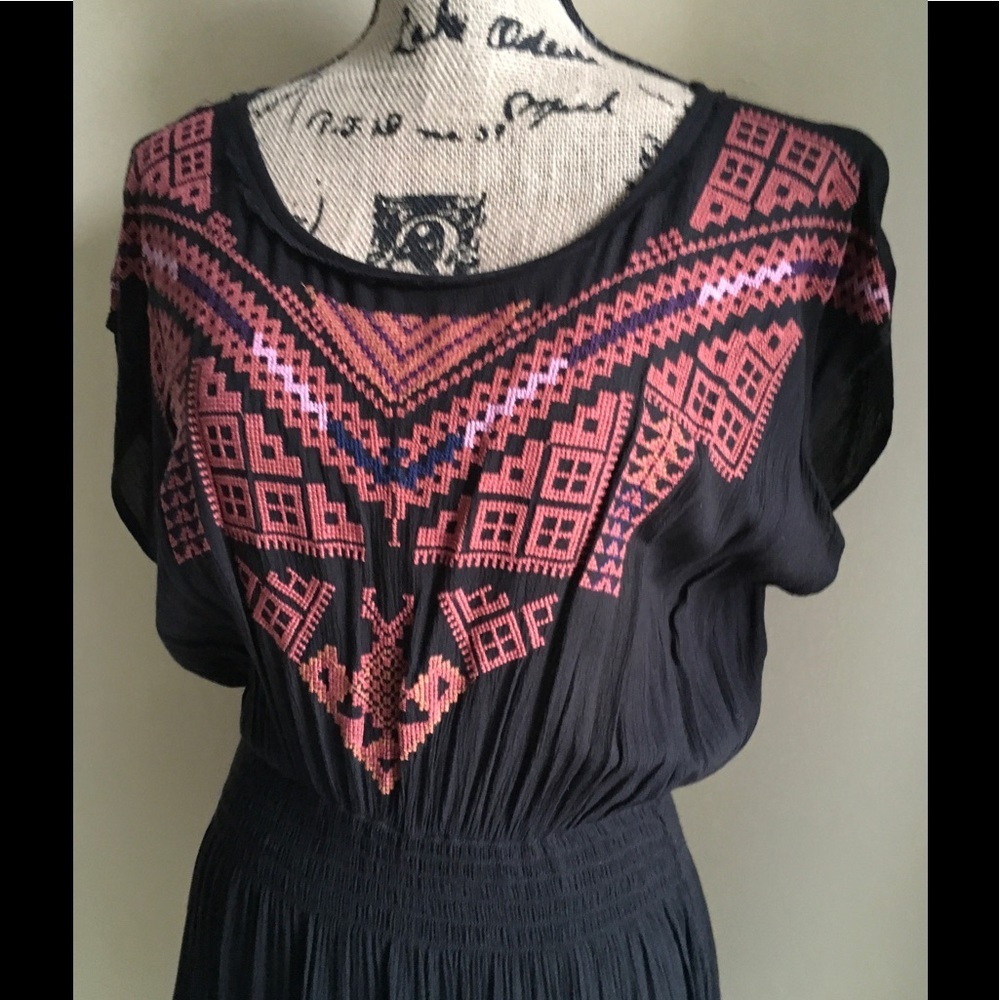 Urban Outfitters Dress - Picture 2 of 3